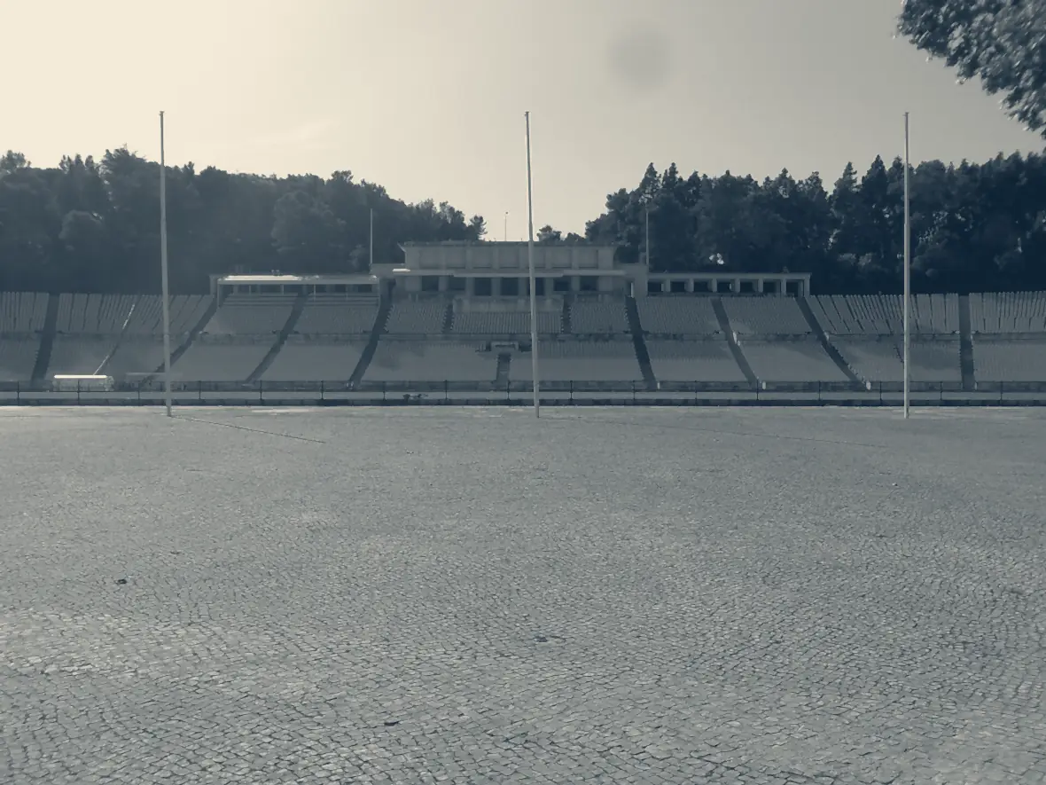 Estádio Nacional do Jamor, inaugurado em 1944, visto a partir do relvado